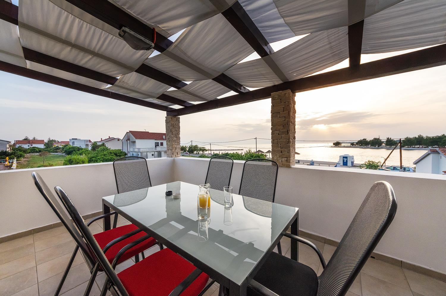 Apartments Draznik Затон Екстер'єр фото